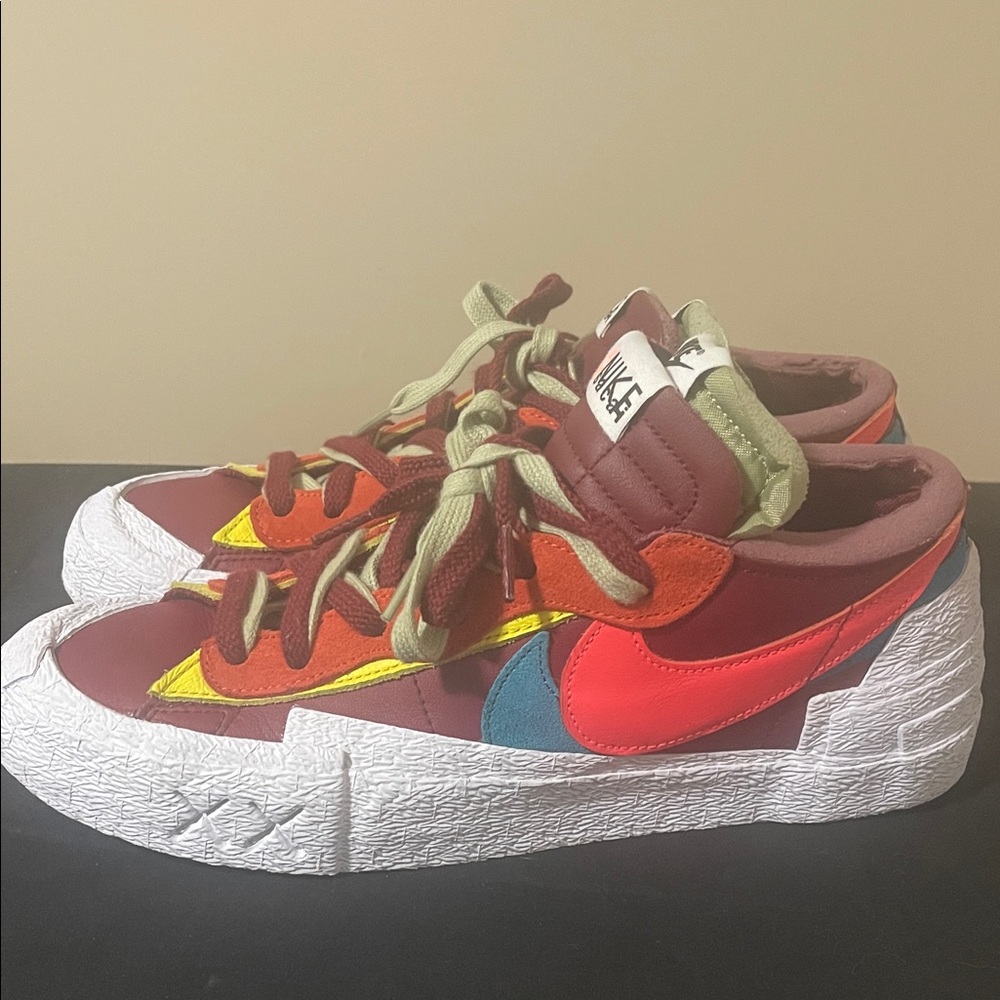 Nike Sacai Blazer size Men's  9.5